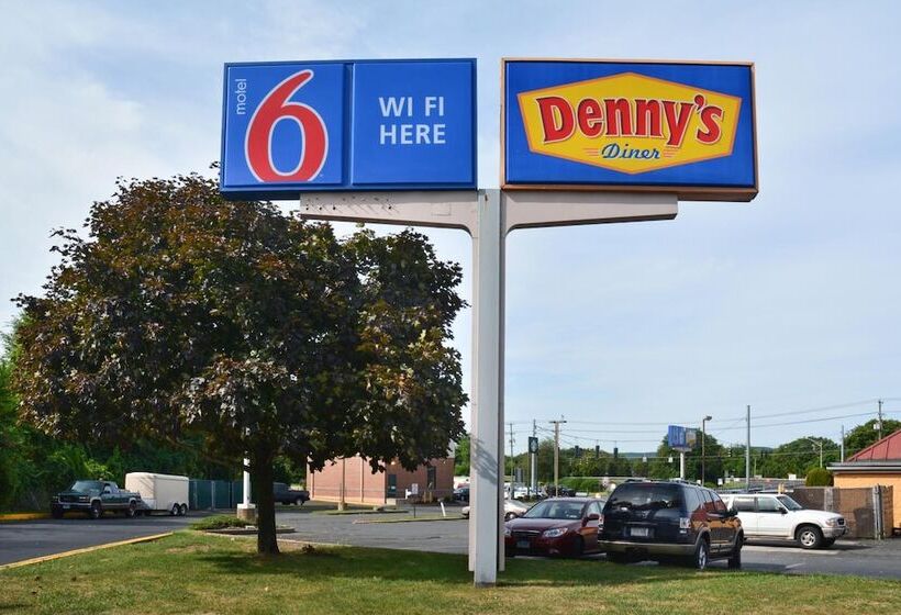 Motel 6southington, Ct  Hartford