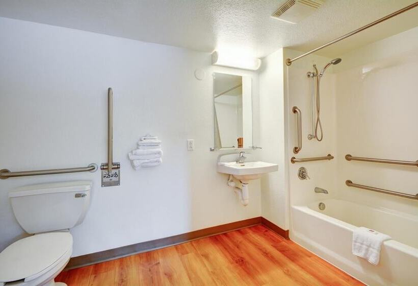 Motel 6southington, Ct  Hartford