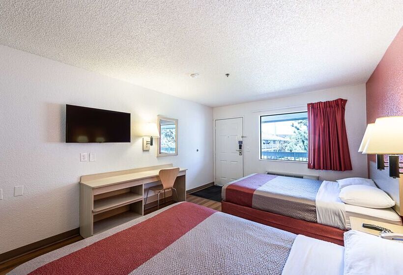 Motel 6sparks, Nv Airport Sparks