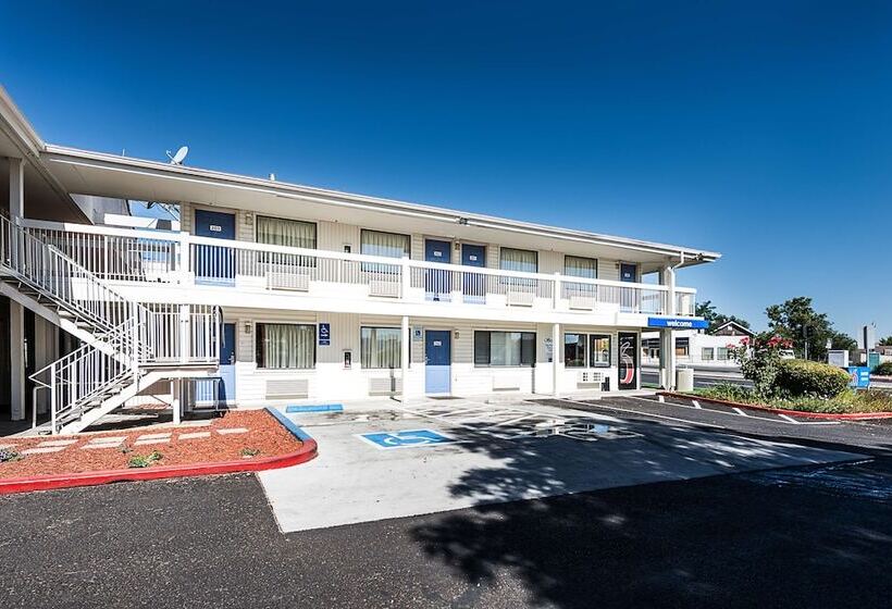 Motel 6sparks, Nv Airport Sparks