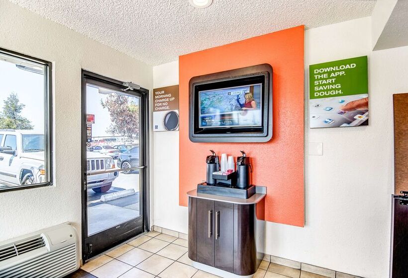 Motel 6stockton, Ca  Charter Way West