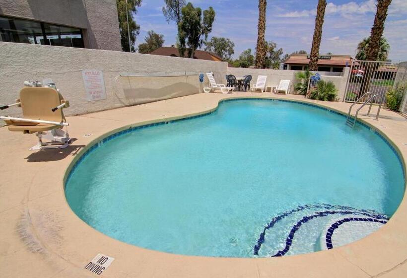 Motel 6tempe, Az  Broadway  Asu