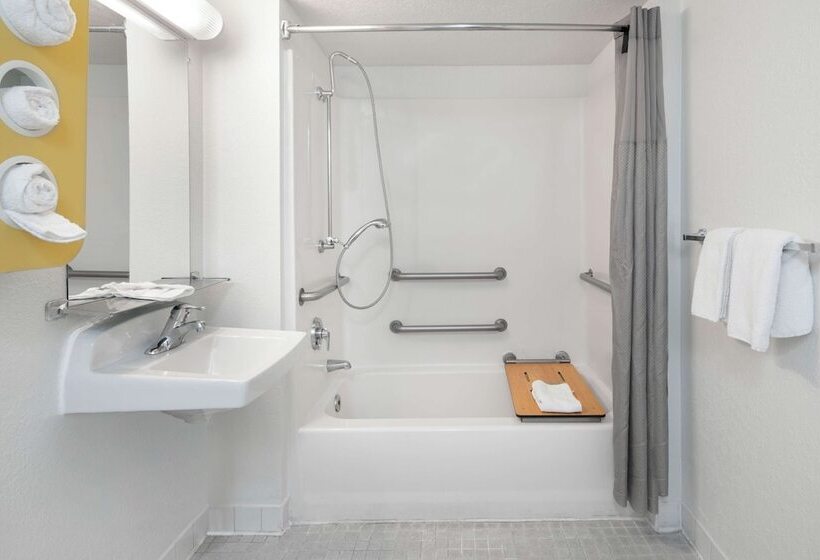 Motel 6thousand Oaks, Ca