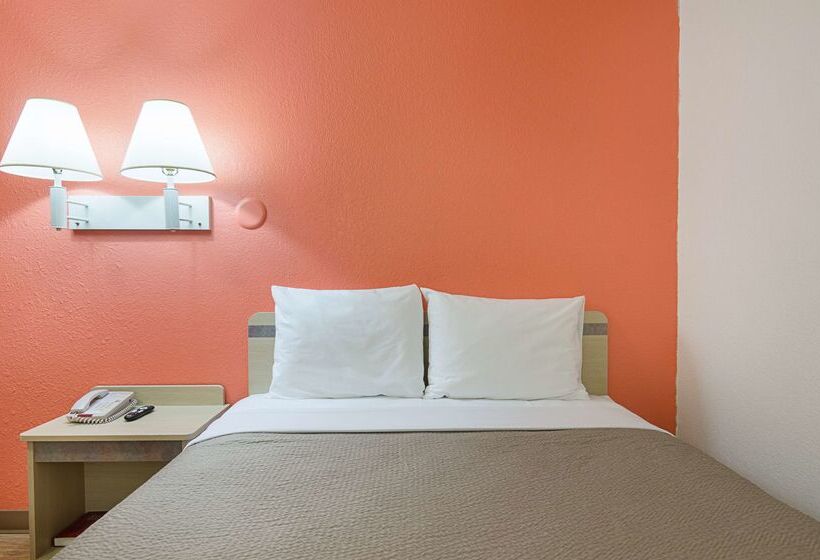 Motel 6topeka, Ks  Northwest