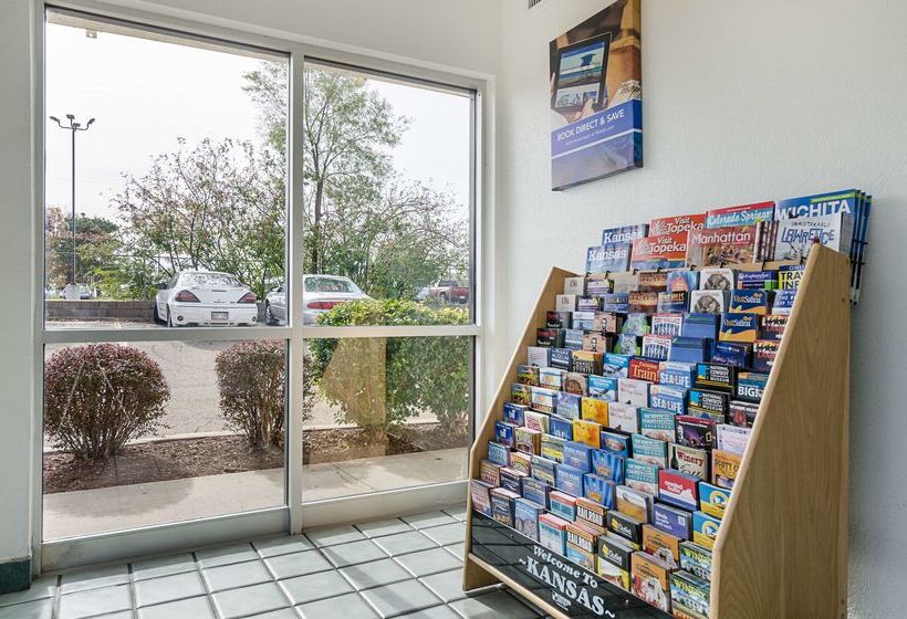 Motel 6topeka, Ks  Northwest