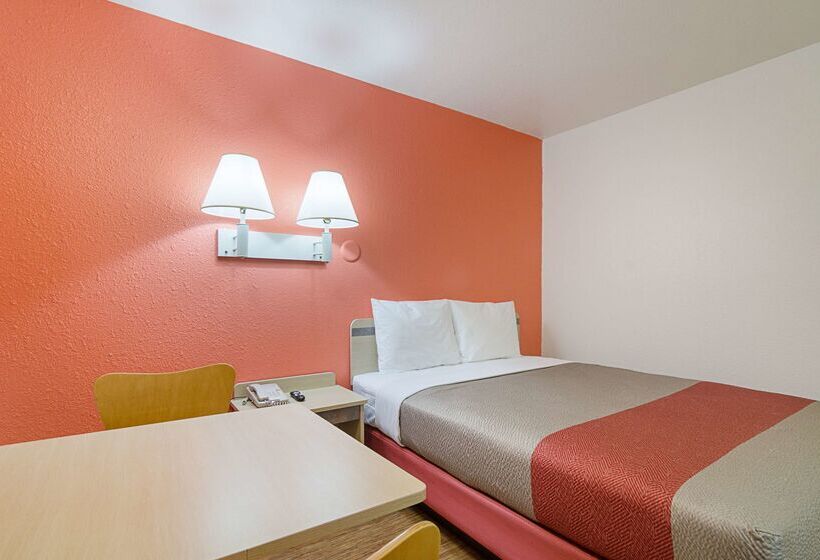 Motel 6topeka, Ks  Northwest