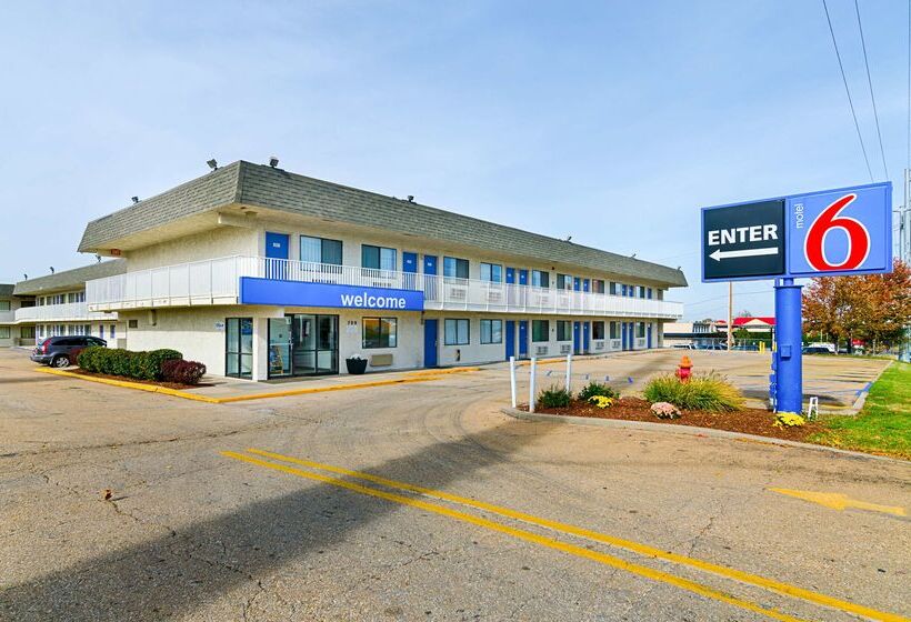 Motel 6topeka, Ks  Northwest