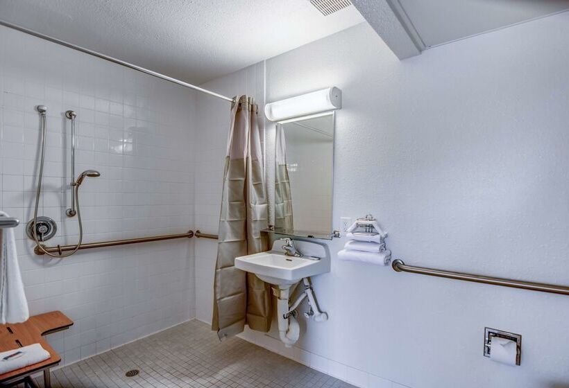 モーテル Park Inn By Radisson, Tracy