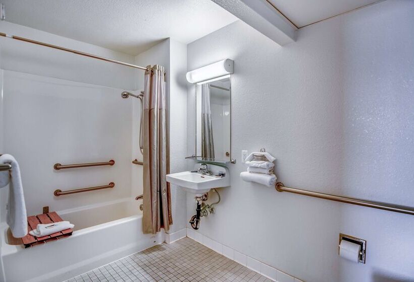 モーテル Park Inn By Radisson, Tracy