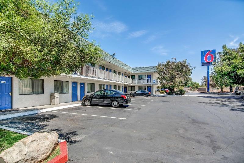 モーテル Park Inn By Radisson, Tracy