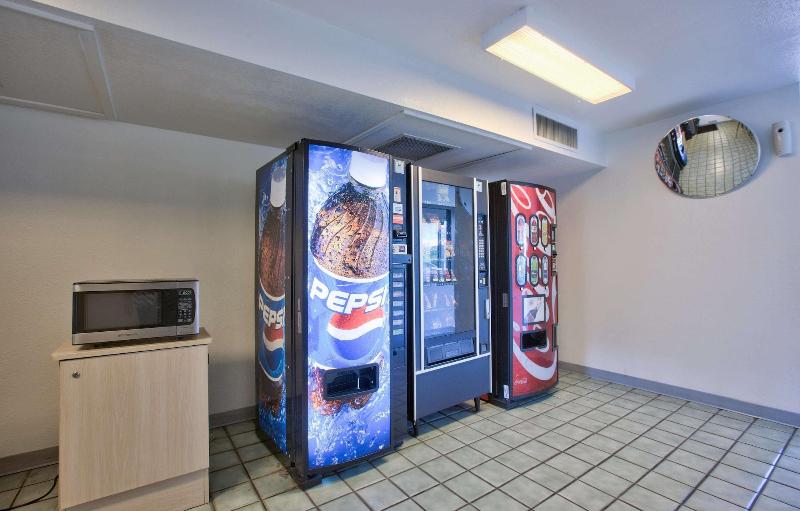 Motel 6valdosta, Ga  University