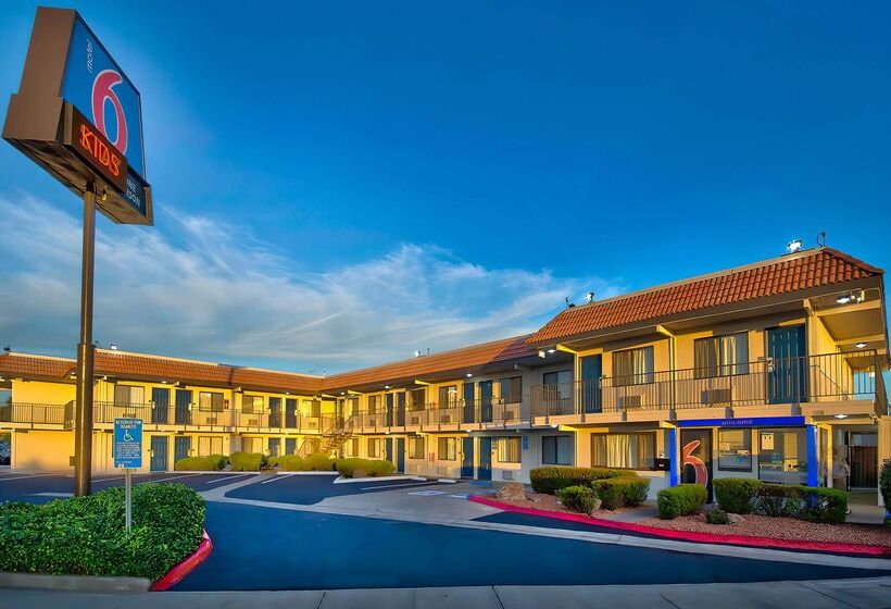 Motel 6vallejo, Ca  Six Flags West