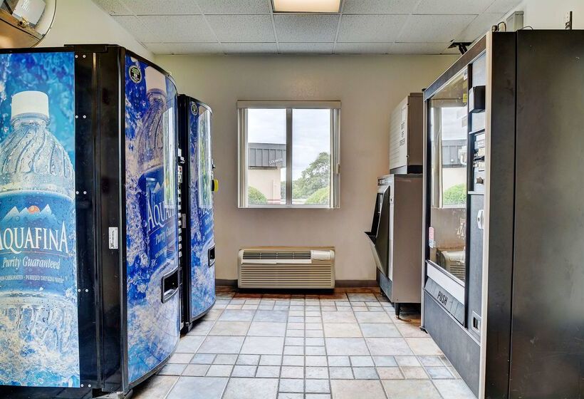 Motel 6warwick, Ri Providence Airport I95