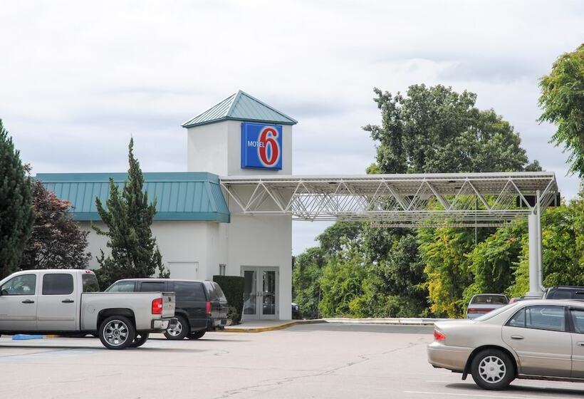 Motel 6warwick, Ri Providence Airport I95