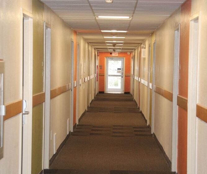 Motel 6warwick, Ri Providence Airport I95