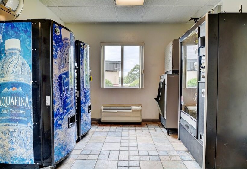 Motel 6warwick, Ri Providence Airport I95