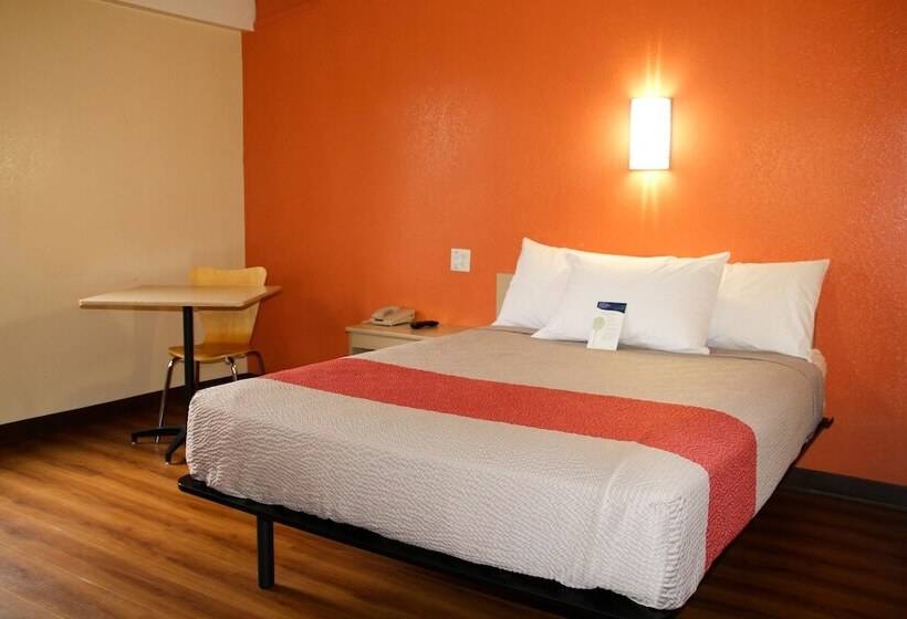 Motel 6warwick, Ri Providence Airport I95