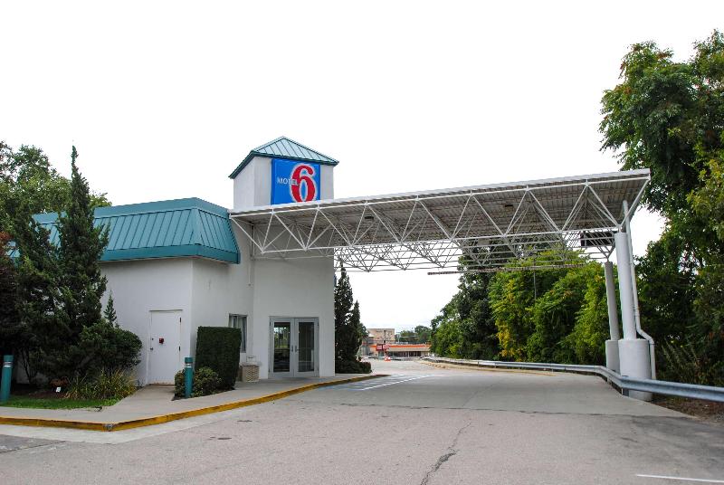 Motel 6warwick, Ri Providence Airport I95