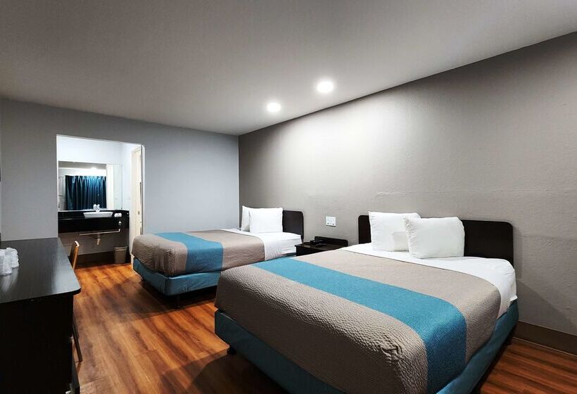 Motel 6webster, Tx  Houston  Nasa Lake