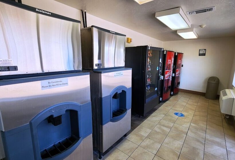 Motel 6webster, Tx  Houston  Nasa Lake