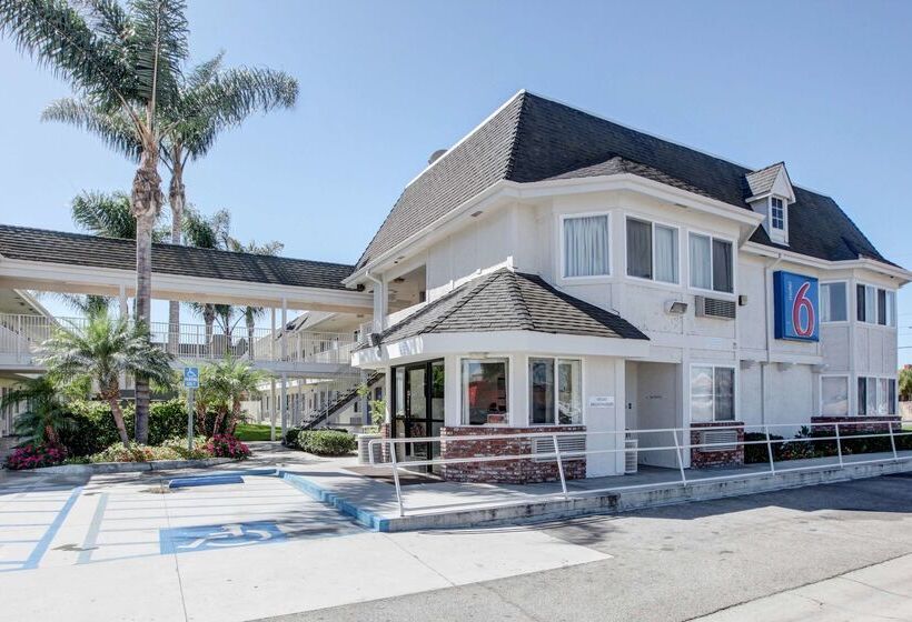 Motel 6westminster, Ca  North