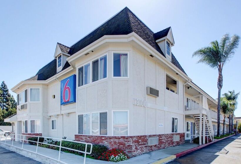 Motel 6westminster, Ca  North