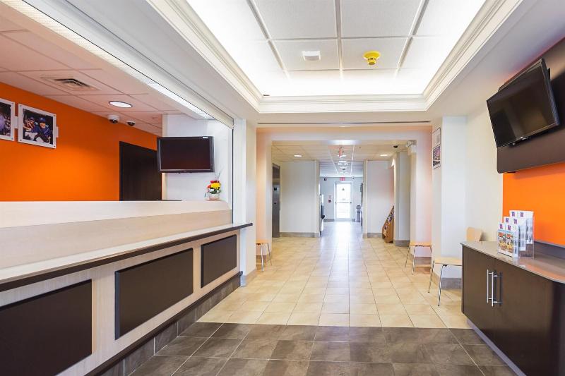 Motel 6whitby, On  Toronto East