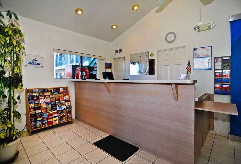 Motel 6 willows, Ca
