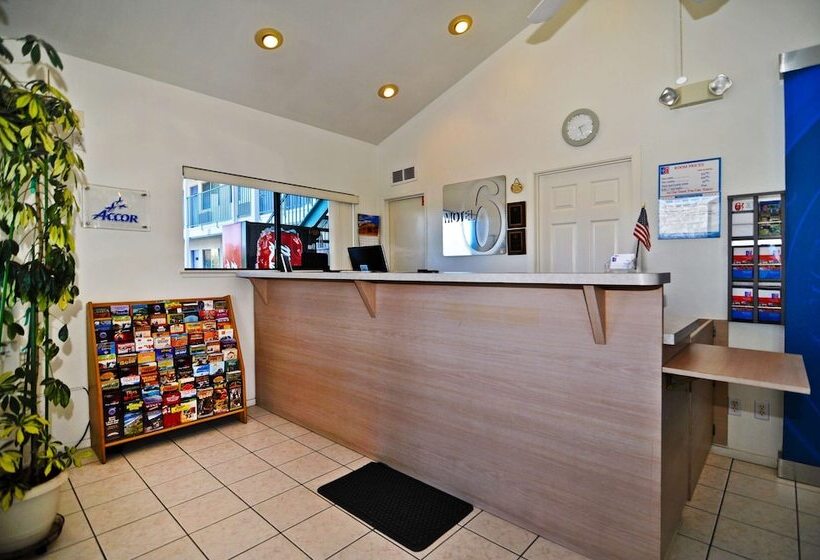 Motel 6 willows, Ca