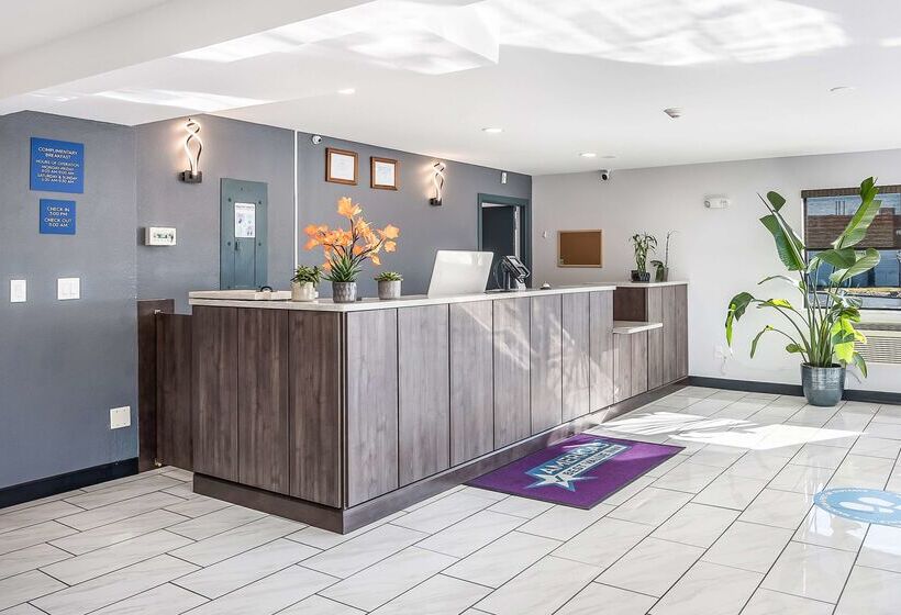 מוטל Americas Best Value Inn East Peoria