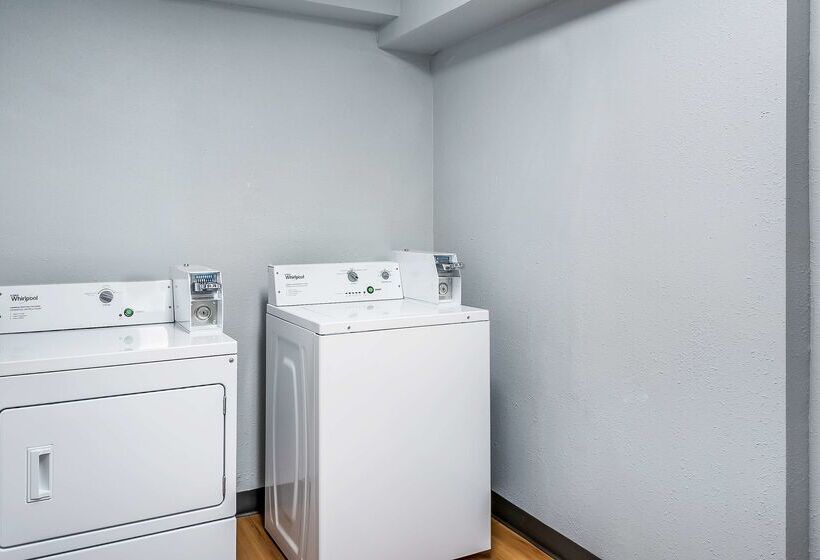 מוטל Americas Best Value Inn East Peoria