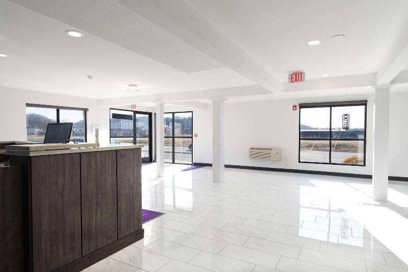 מוטל Americas Best Value Inn East Peoria