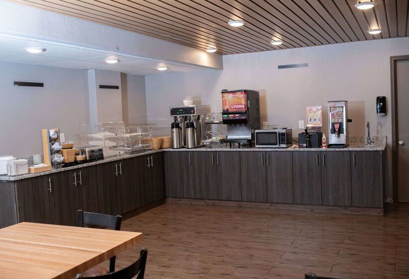 فندق على الطريق Americinn By Wyndham Madison Wi