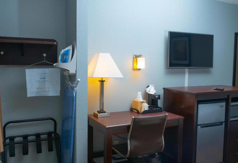 فندق على الطريق Americinn By Wyndham Madison Wi