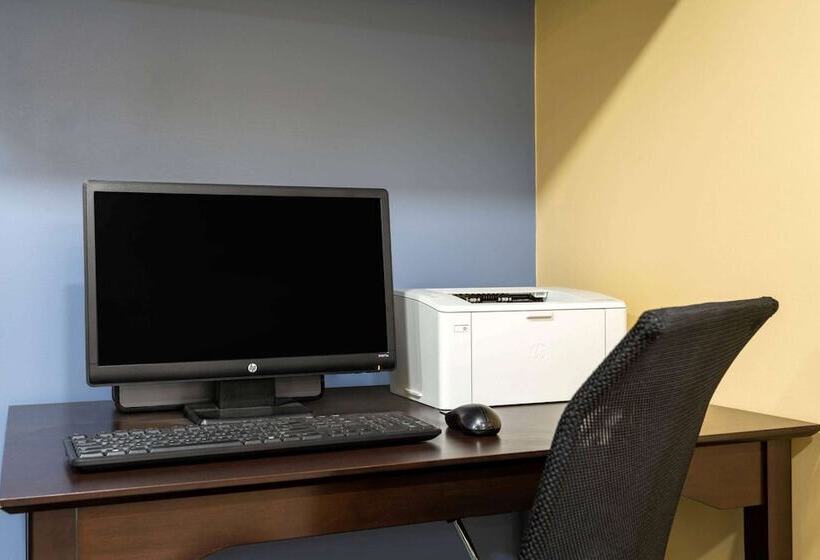 모텔 Days Inn By Wyndham Augusta