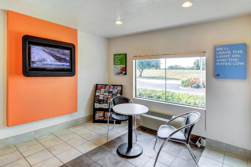 فندق على الطريق Days Inn By Wyndham Waco University Area