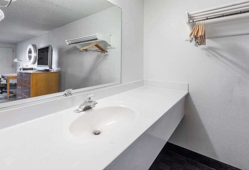 모텔 Knights Inn Flint