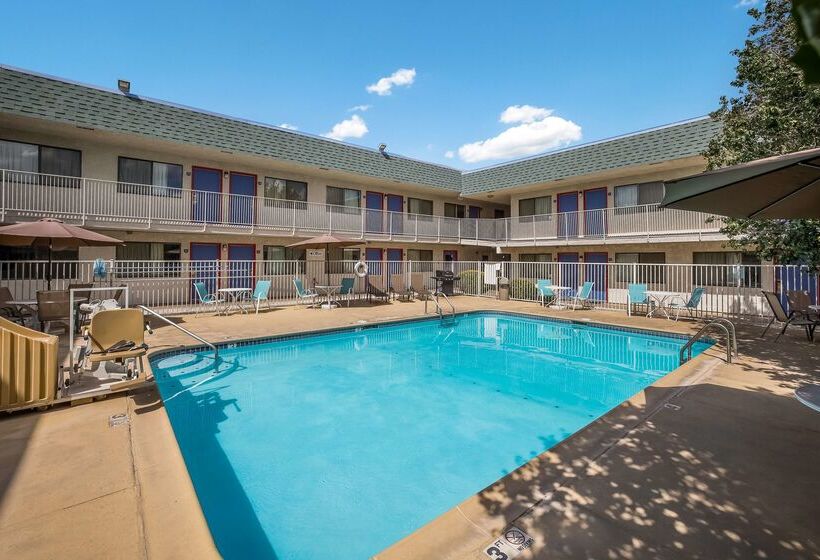 فندق على الطريق Knights Inn Sierra Vista / East Fry