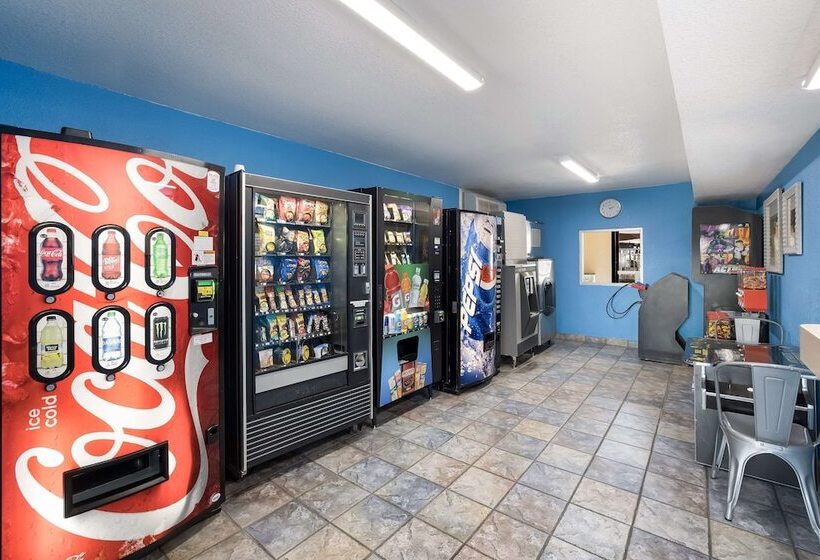 فندق على الطريق Knights Inn Sierra Vista / East Fry