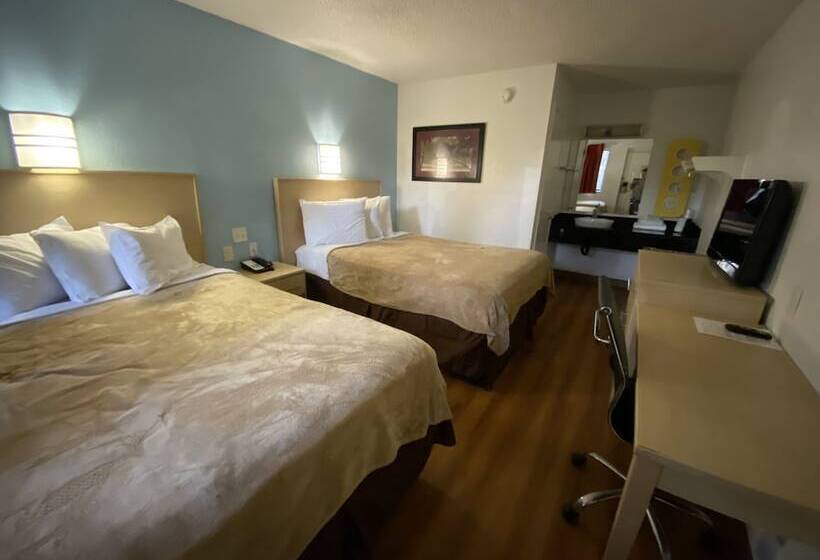 فندق على الطريق Loyalty Inn Tallahassee