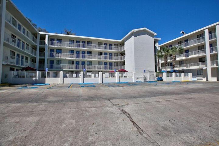 מוטל Loyalty Inn Tallahassee