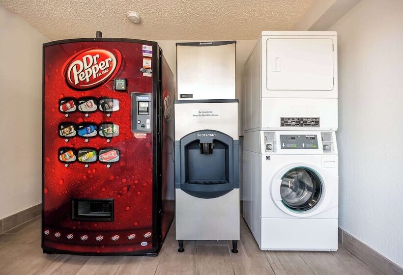 モーテル OYO Hotel Fort Worth East Gateway Ball Park