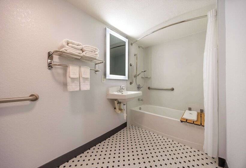 モーテル OYO Hotel Fort Worth East Gateway Ball Park