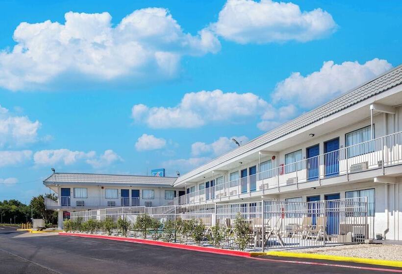 モーテル OYO Hotel Fort Worth East Gateway Ball Park