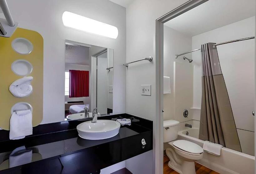 Мотель Park Inn By Radisson, Modesto