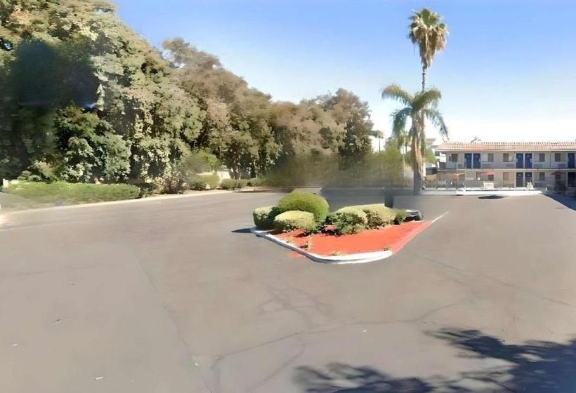 Мотель Park Inn By Radisson, Modesto