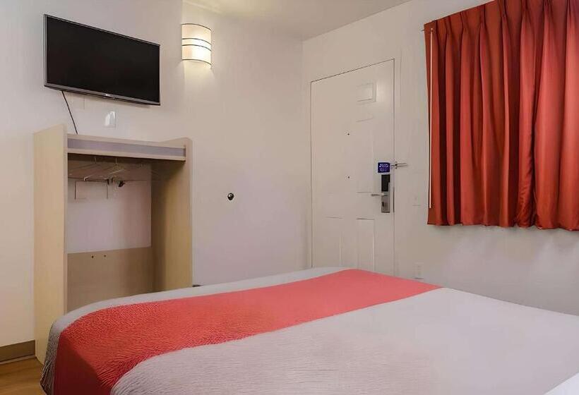 فندق على الطريق Park Inn By Radisson, Turlock