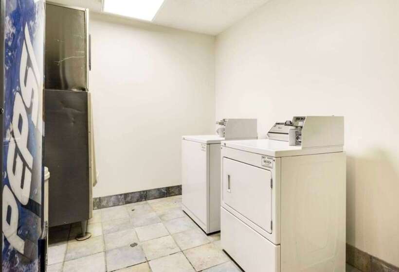 فندق على الطريق Ramada By Wyndham Lithia Springs Atlanta