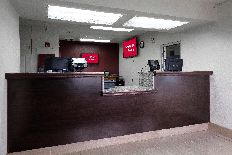 מוטל Red Roof Inn Alexandria, La