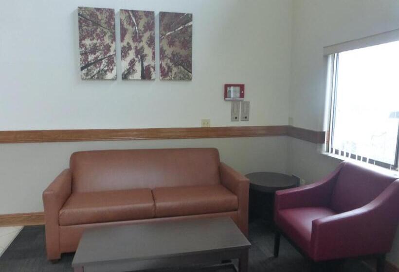 فندق على الطريق Red Roof Inn Greencastle South   Cloverdale